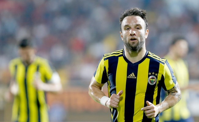 Fenerbahçe'ye Mathieu Valbuena şoku