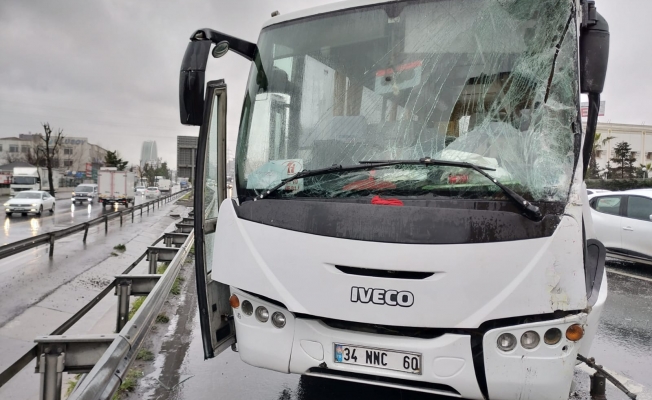Basın Ekspres yolunda kaza