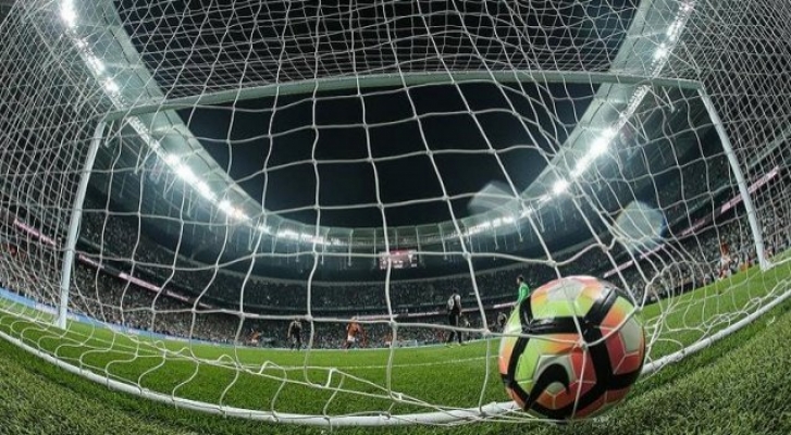 54 yıllık kulübün kupaları icralık oldu!