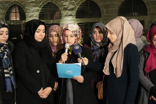 Bilal Erdoğan'ın vakfından 8 Mart'a karşı protesto