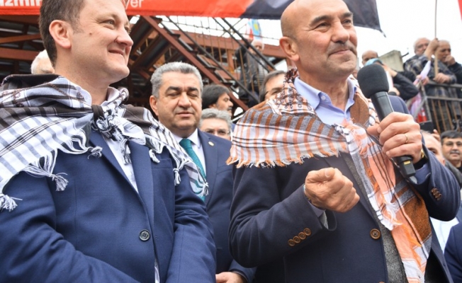 Menemen'de Soyer ve Aksoy’a sevgi seli
