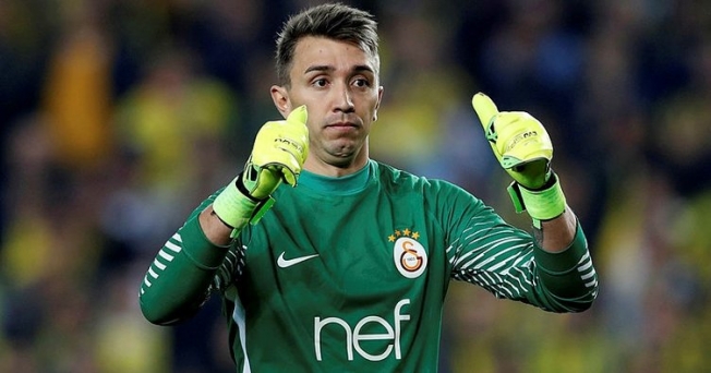 Muslera'dan transfer açıklaması!