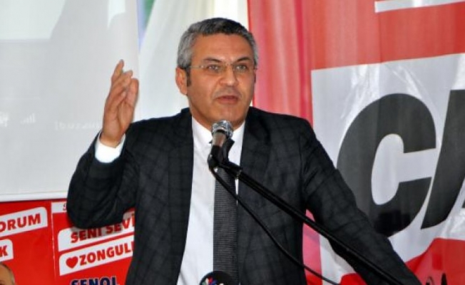 Salıcı: Beka sorunumuz yok, muz cumhuriyeti değiliz