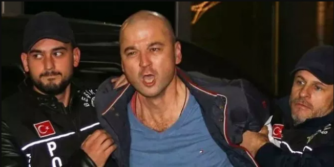 Papağanını öldüren Murat Özdemir özür diledi