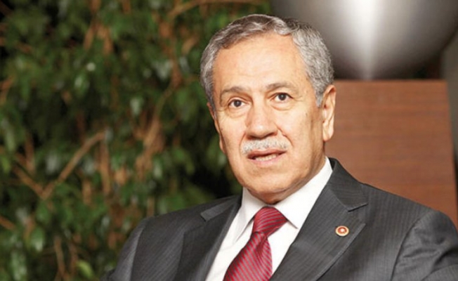 Bülent Arınç'tan manidar beğeni: Harcadığınız kişisel servetiniz değil