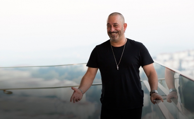 Cem Yılmaz’dan alkışlanacak hareket