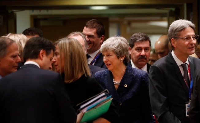 AB ile May yeni Brexit tarihlerinde uzlaştı