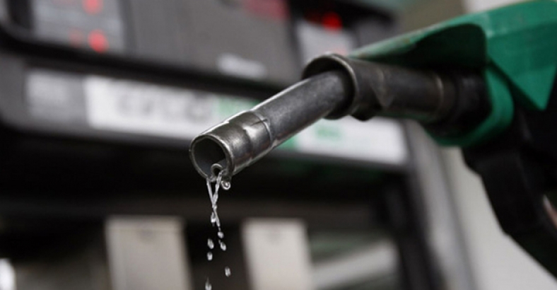 Benzine bir zam daha...
