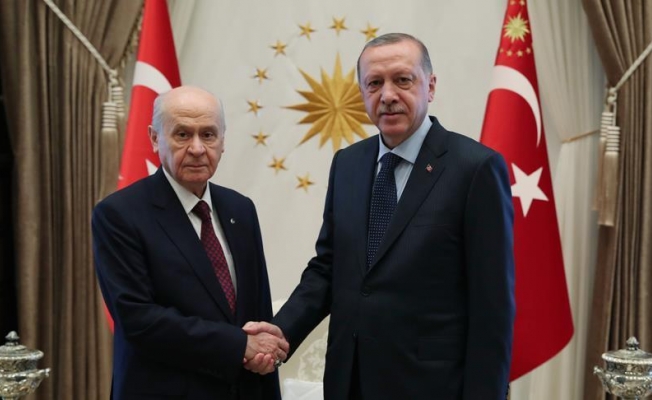 MHP'den skandal paylaşım: AKP-PKK Ailesi