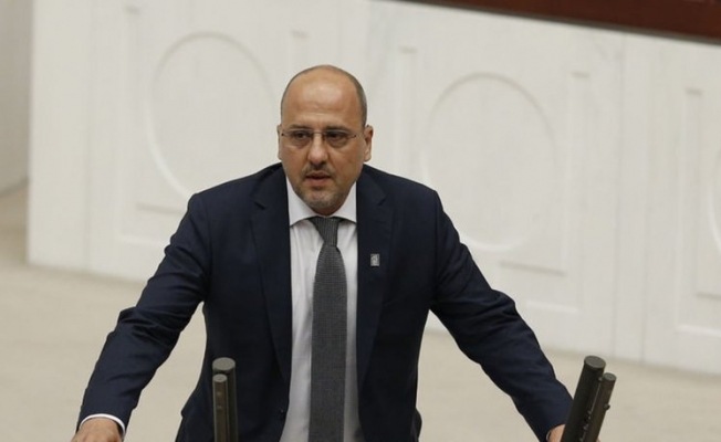 HDP'li Ahmet Şık’tan AKP'li Mehmet Ağar’a tepki
