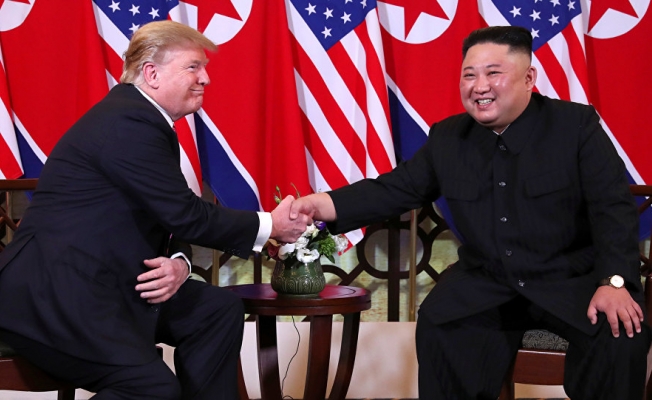 Trump, KDHC'ye uyguladığı son yaptırımları geri çekti