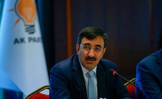 AKP'li Yılmaz'dan tehdit gibi sözler: Rahat uyumanız için...