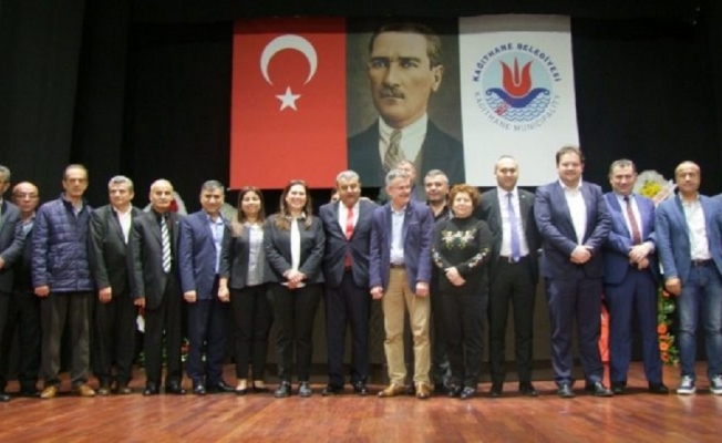 ADEF'te bayrak değişimi olmadı... Başkan yine Saim Diken