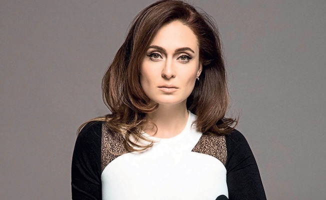 Ceyda Düvenci hastaneye kaldırıldı