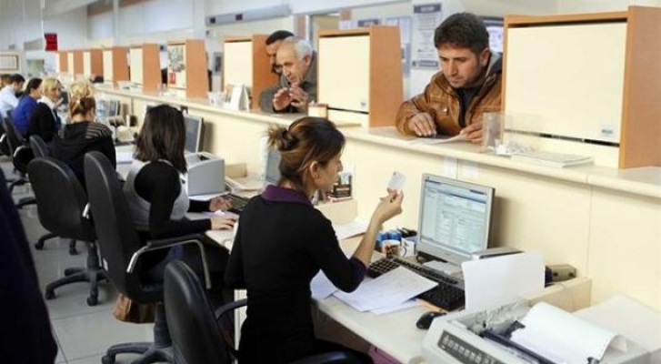 Memurluk devri bitiyor: 'Sözleşmeli' dönem başlıyor