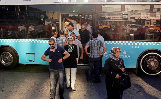 Seçime günler kala otobüsçülere de vergi indirimi