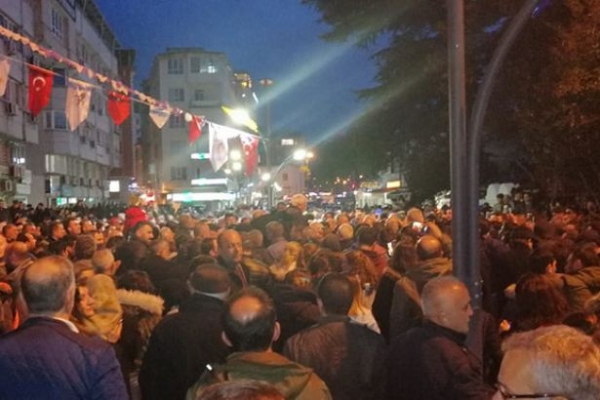 Hopa’da CHP-sol ittifak kazandı