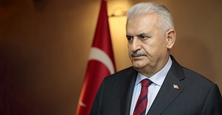 Yıldırım AKP İstanbul il binasından ayrıldı