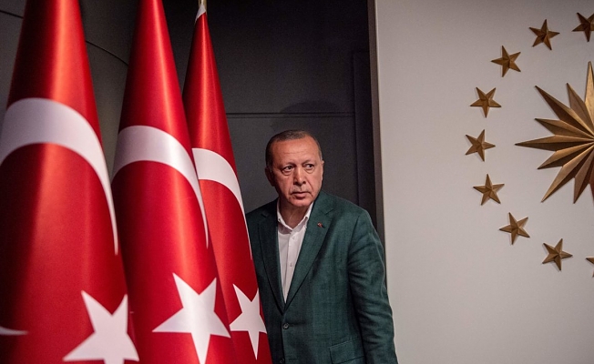 Times: Sultan zor durumda