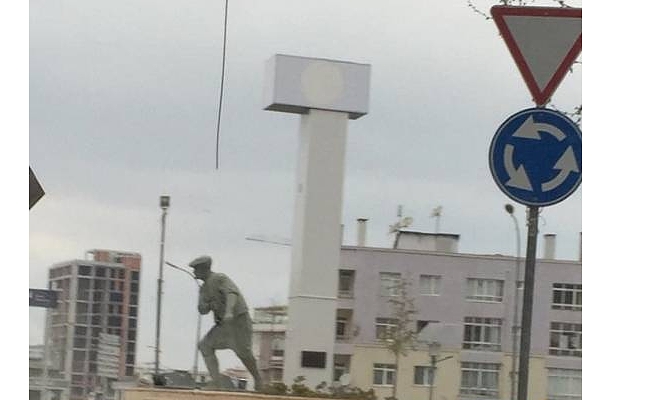 Yandaş basının 'haç heykeli' yalanı deşifre oldu