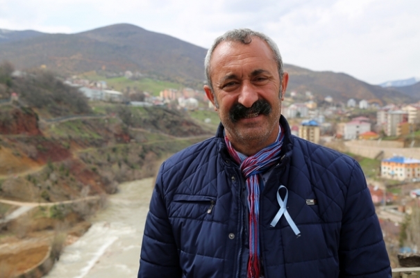 Komünist Başkan: Bizi izlemeye devam edin