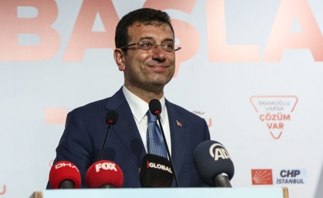 İBB binasına İmamoğlu pankartı asıldı!