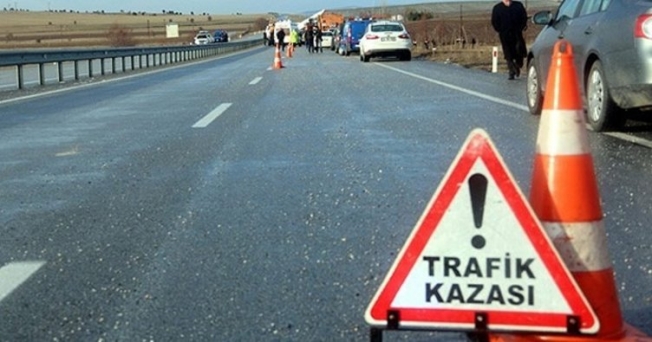 Yolcu otobüsü devrildi