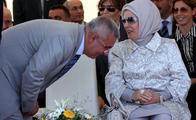 AKP'li Metiner'den yerel seçim yorumu: İçimizdeki ihanetçiler arkamızdan vurdular bizi