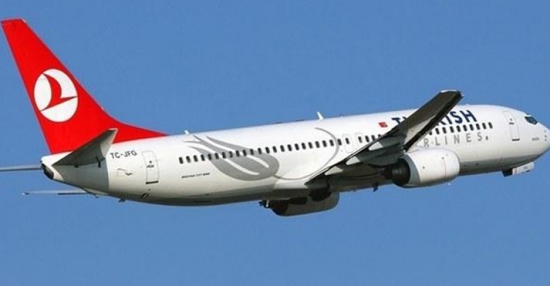 Karı koca sorun çıkardı, THY uçağı geri döndü