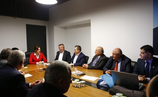 İYİ Parti'den demokrasi nöbetine destek