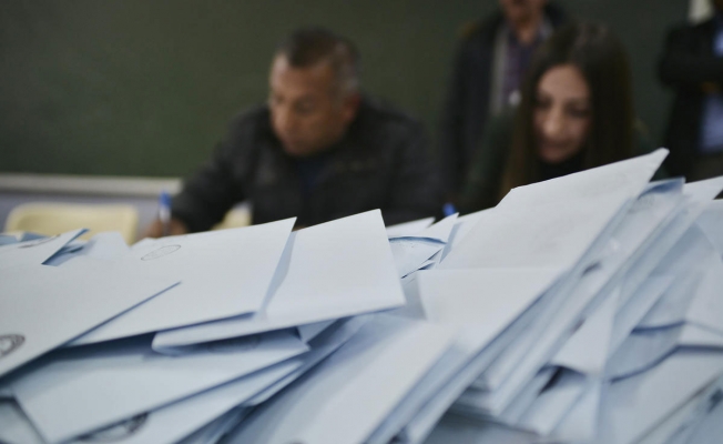 Bursa’da oyların tamamını sayılması için itiraz