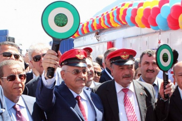 Binali Yıldırım'a suç duyurusu