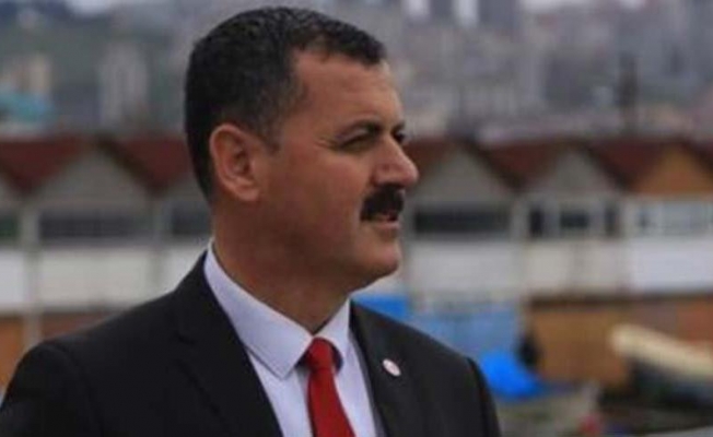 Devletin müdürü AKP’ye oy vermeyenlere 'p... kuruları’ dedi