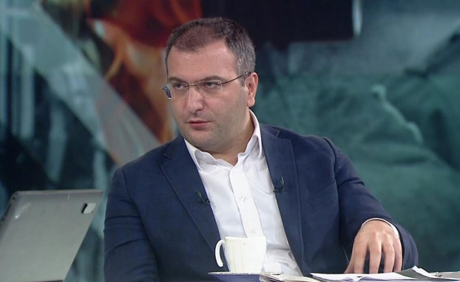 Yandaş yazar Cem Küçük'e tazminat şoku!