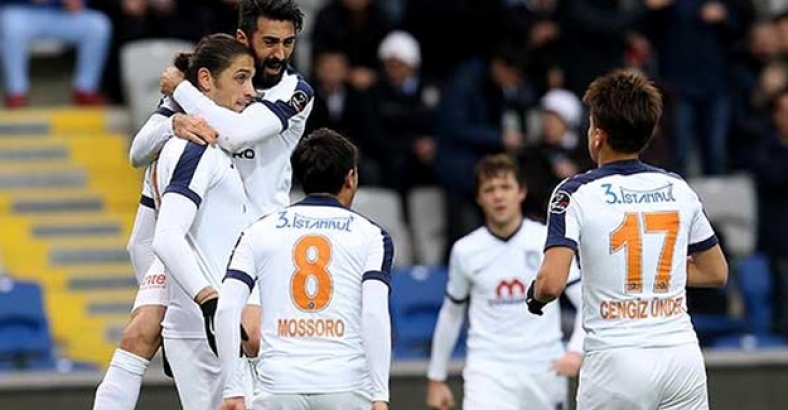 Medipol Başakşehir, Kayserispor'a patladı