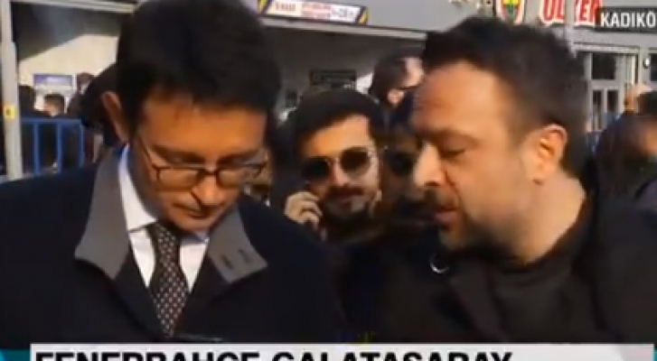 Fenerbahçe taraftarı, CNN Türk'ün İmamoğlu sansürünü böyle aştı