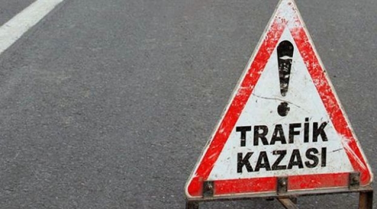 Adana'da feci kaza: 2'si ağır, 15 yaralı