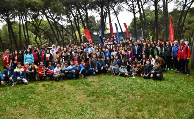 Küçükçekmeceli gençlerin oryantiring heyecanı