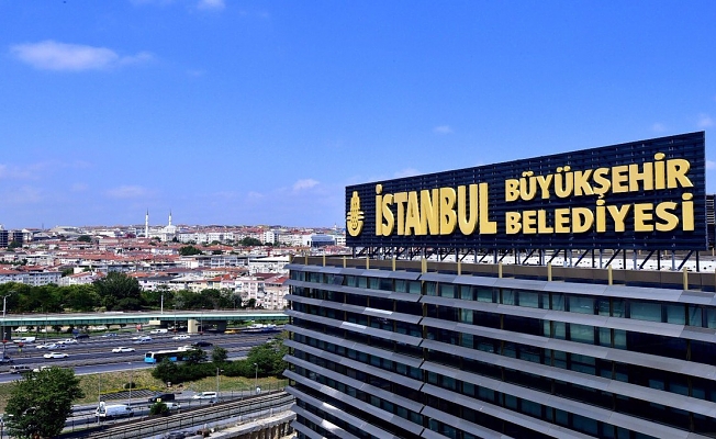 Beklenen an geldi: İşte İBB binasındaki ilk yenilik!