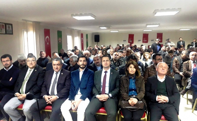 CHP İzmir İl Başkanı Deniz Yücel, belediye başkanlarını tebrik etti