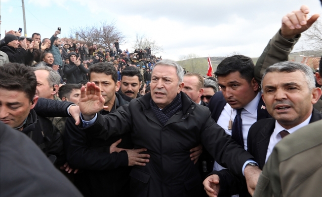 Hulusi Akar'dan 'değerli arkadaşlarım' savunması
