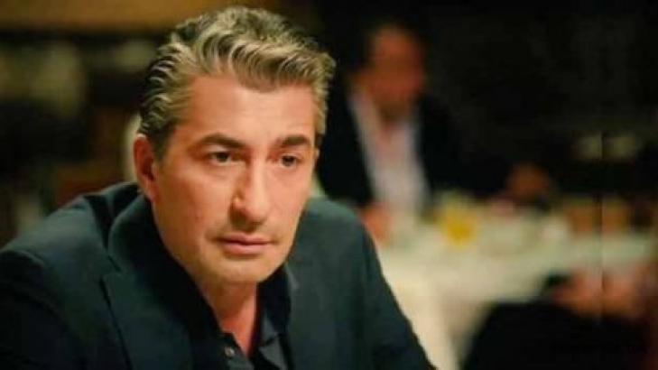 Ünlü oyuncu Erkan Petekkaya'dan üzücü haber