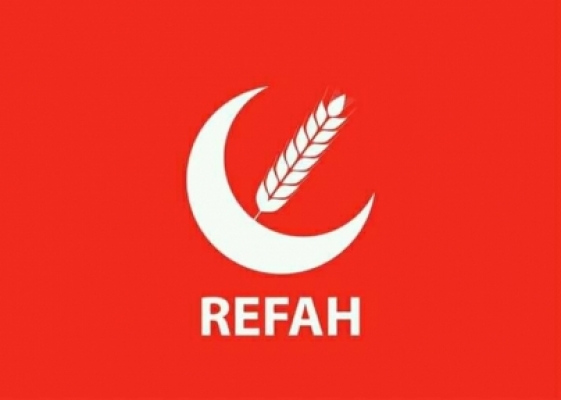 Yeni partinin tabelası asıldı