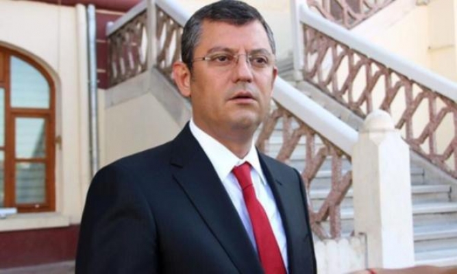 CHP’li Özel’den Fahrettin Altun’a tepki: Haddini bilecek...