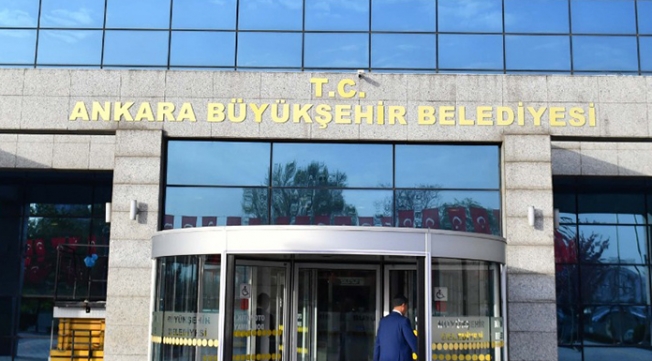 Mansur Yavaş, belediyenin tabelasına 'T.C.' ibaresini geri getirdi