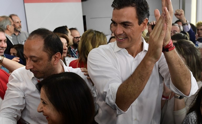 Sosyalist Parti genel seçimi kazandı ama...