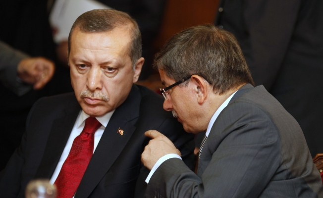 Yakını anlattı: Davutoğlu Erdoğan'a yazdığı mektuplarda neleri eleştirdi?