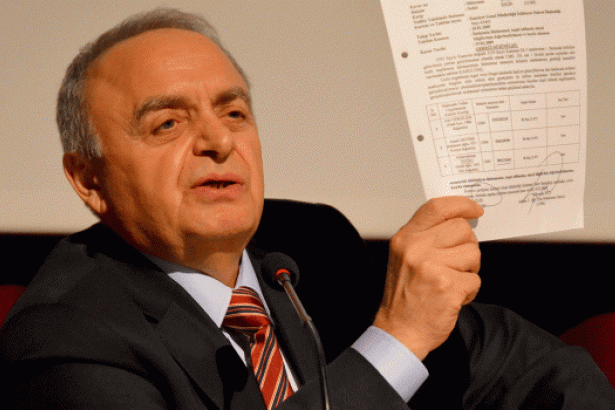 Sabri Uzun’u 'FETÖ’ye yardım'dan tutuklayanlar bu davalara bakmalı!