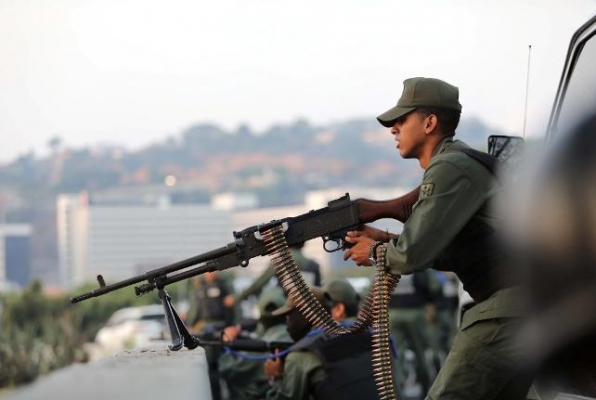 Venezuela’da darbe teşebbüsü