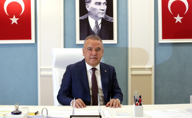 Başkan Böcek'in 1 Mayıs mesajı
